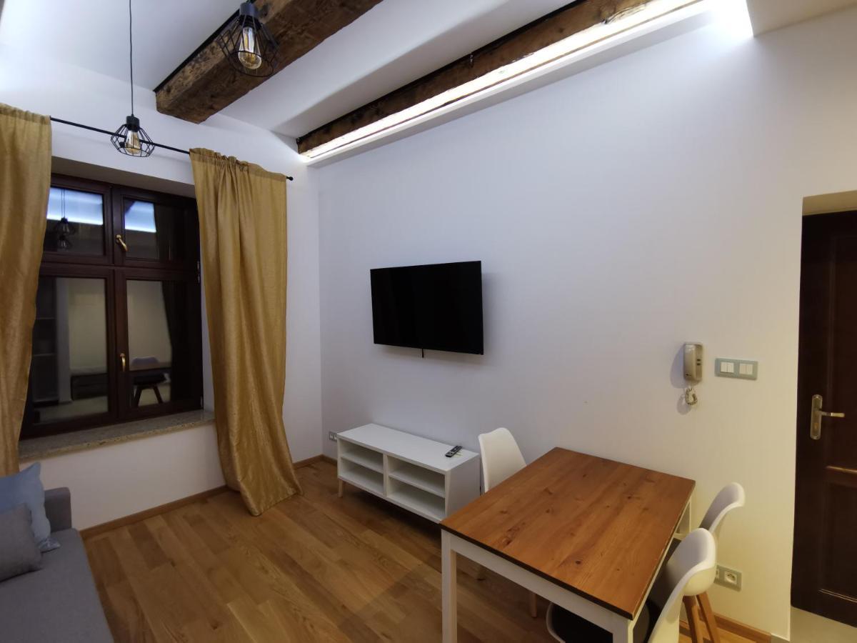 Nowe Apartamenty Zamkowa Vis A Vis Wawelu Krasków Exterior foto