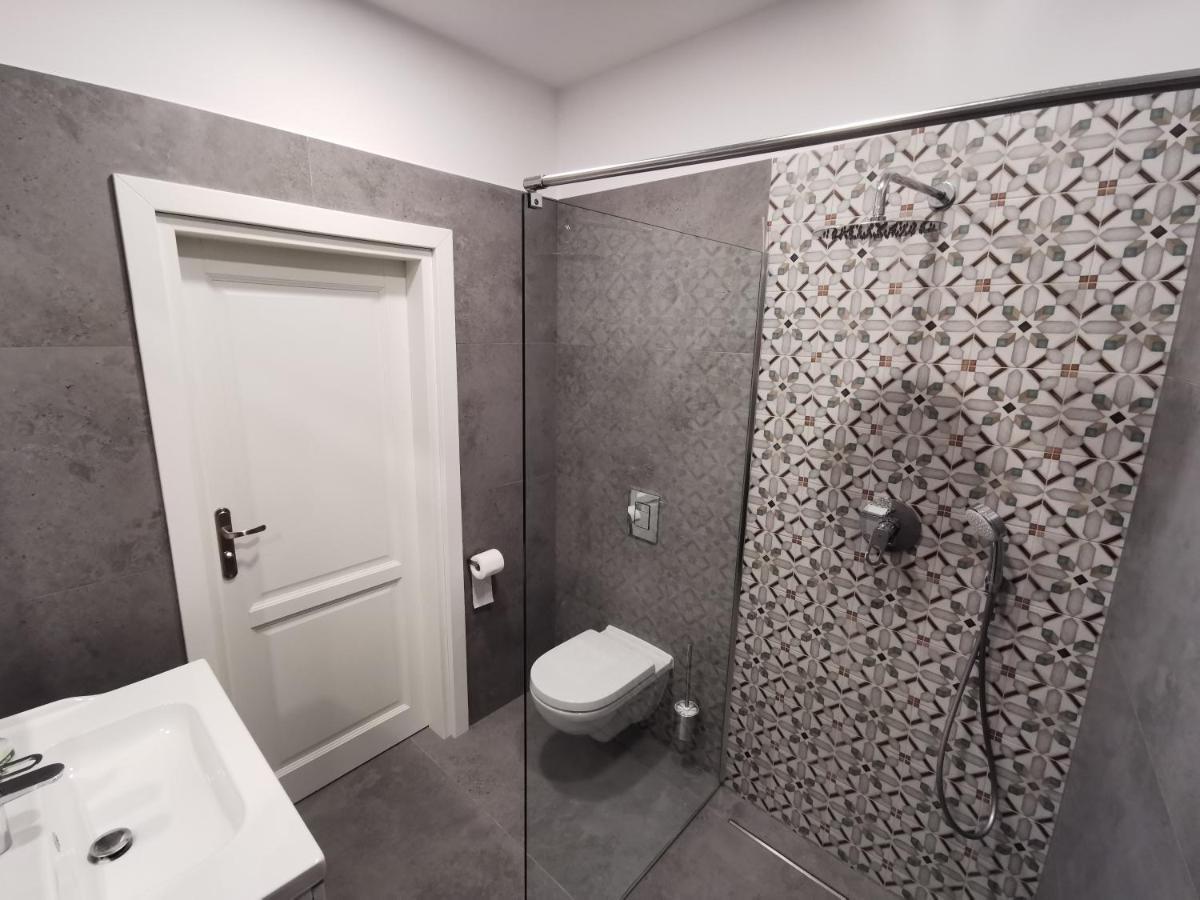 Nowe Apartamenty Zamkowa Vis A Vis Wawelu Krasków Exterior foto